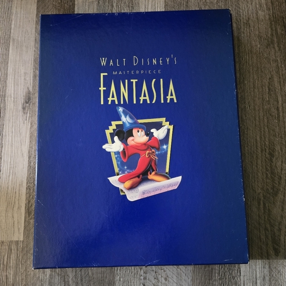 Disney Masterpiece Fantasia VHS CD Box Set Sorcerer Mickey Collector Edition